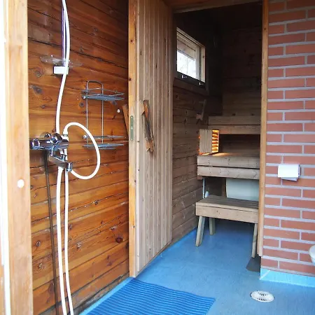 Pinetree Cottages Cabin With Loft Pyharanta Exterior photo